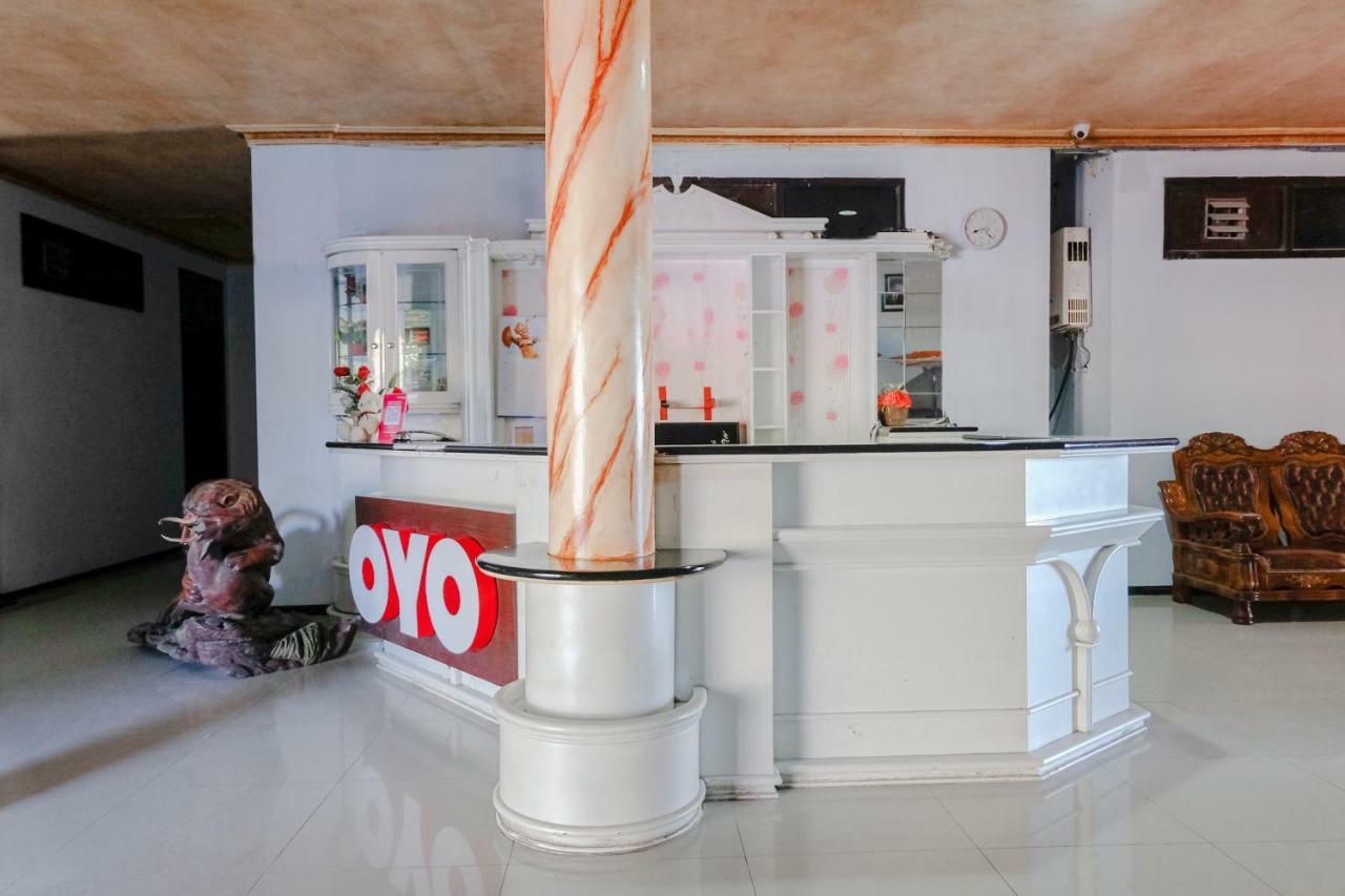 Hôtel Oyo 940 Telaga Mas International à Sarangan Extérieur photo