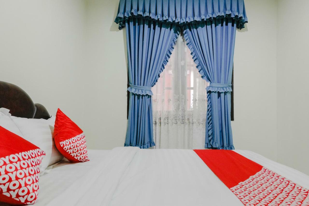 Hôtel Oyo 940 Telaga Mas International à Sarangan Extérieur photo