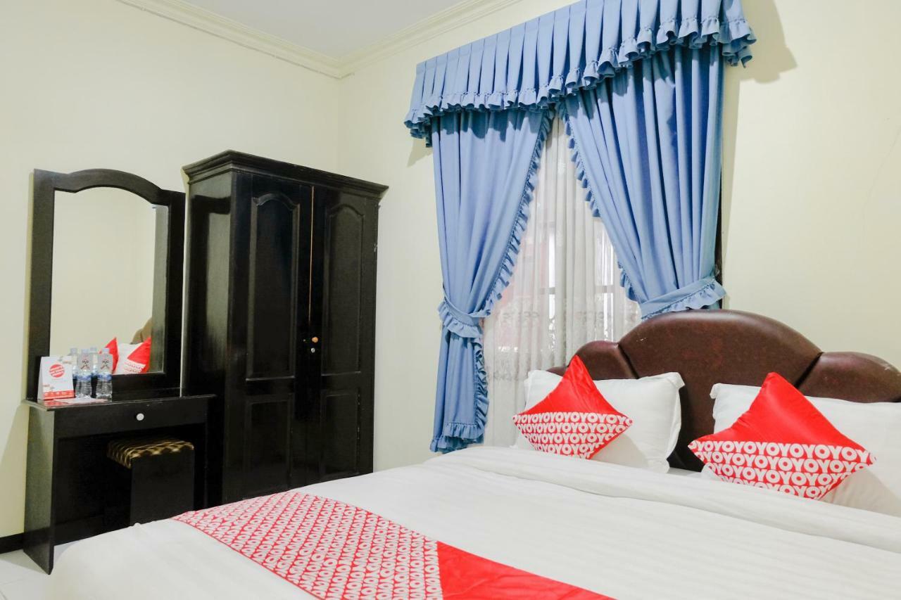 Hôtel Oyo 940 Telaga Mas International à Sarangan Extérieur photo